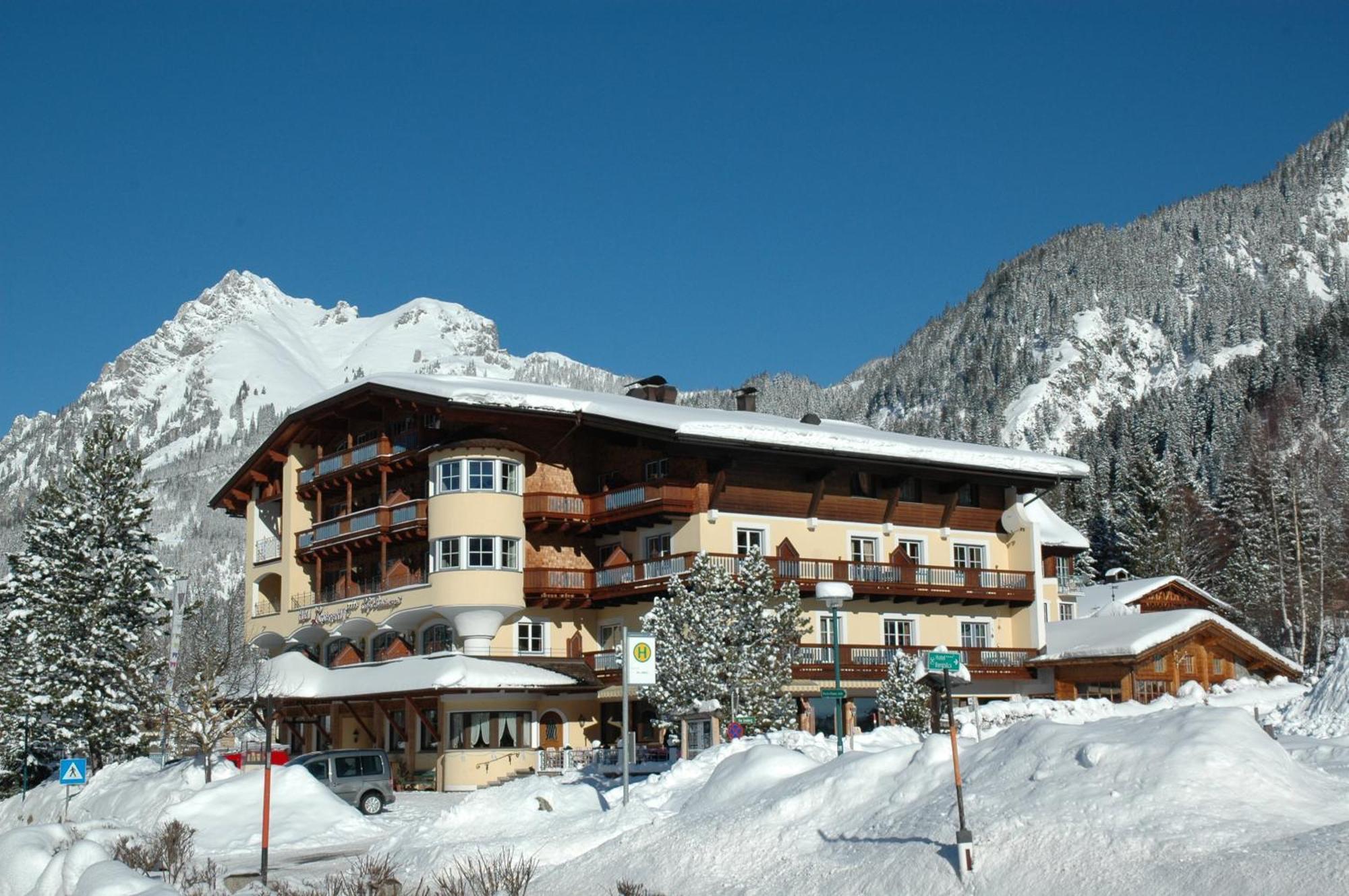 Hotel Lumberger Hof Graen Exterior photo